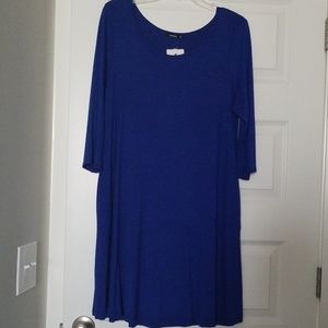 Round Neck Trapeze Pocket Dress
